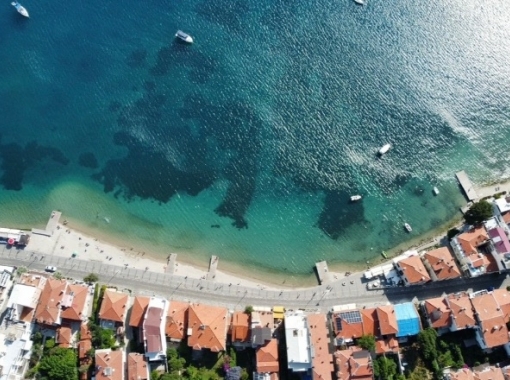 ESKİ FOÇA DA DENİZE 20 M KİRALIK 1+0